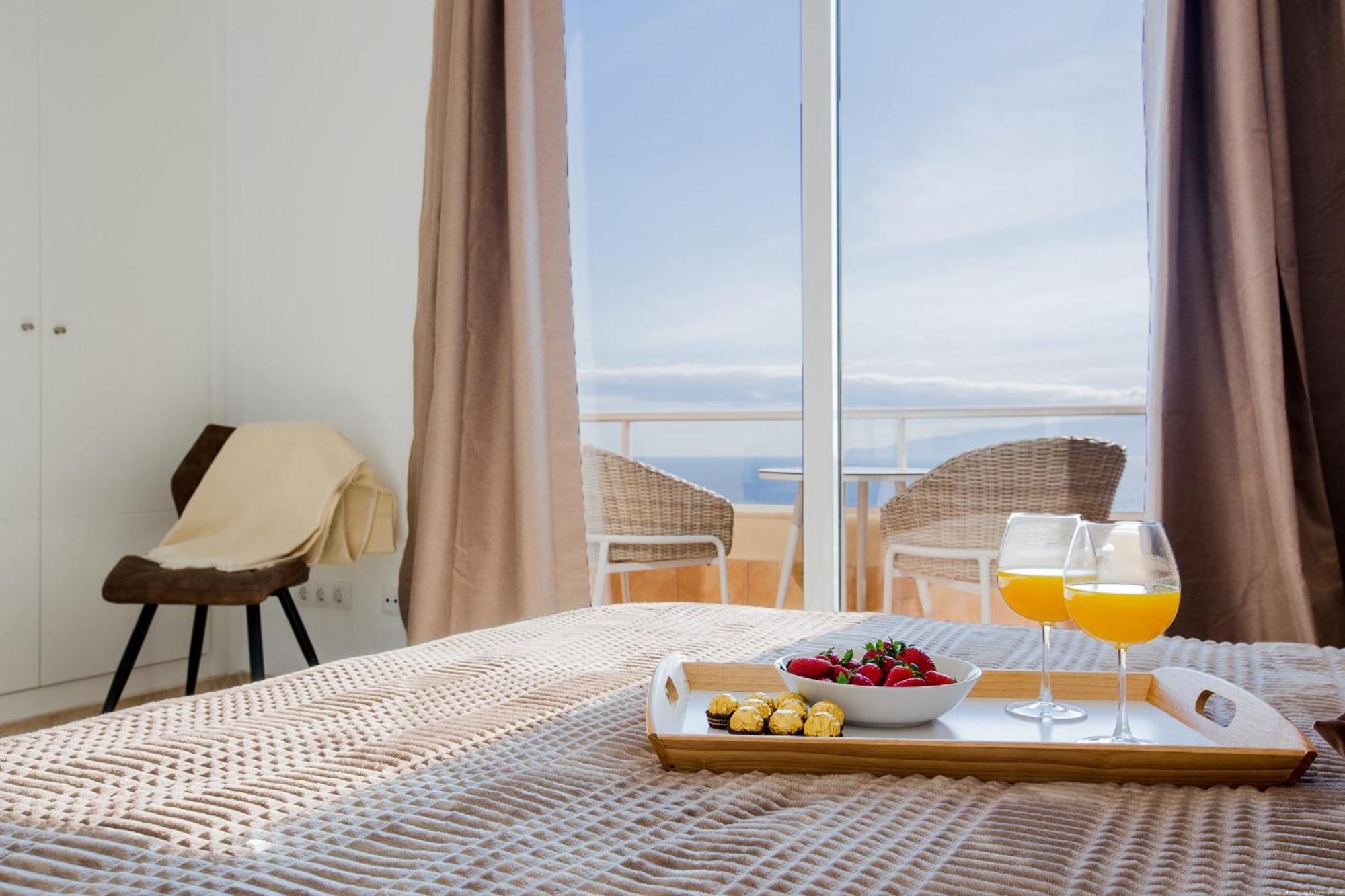 Modern Cozy And Peaceful Holiday Oasis Puerto de Santiago  Esterno foto